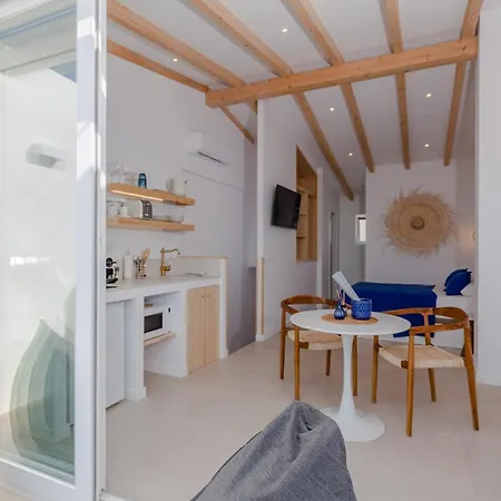 Mediterranean Loft *